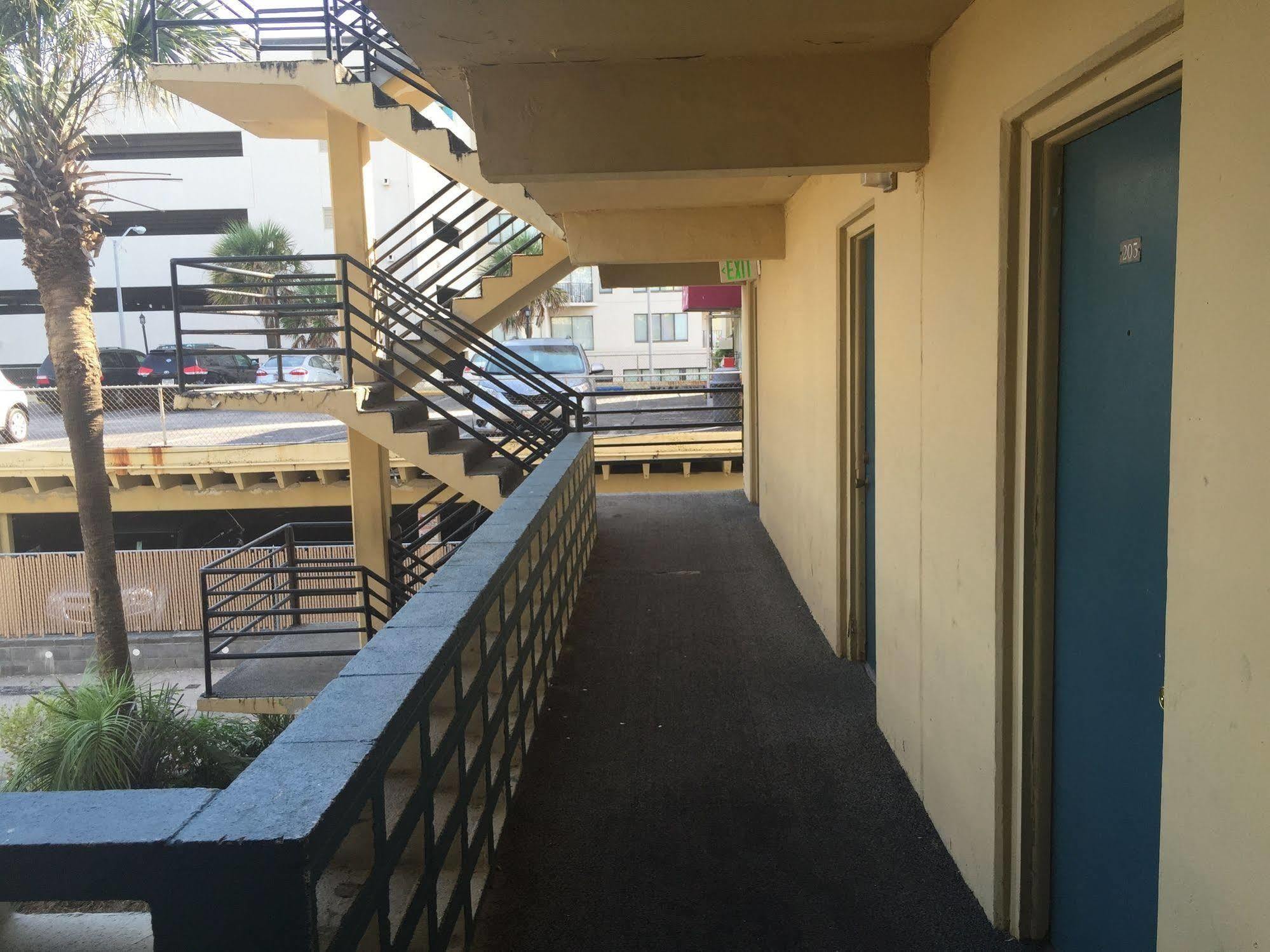 Beach Walk Hotel Myrtle Beach Exterior foto